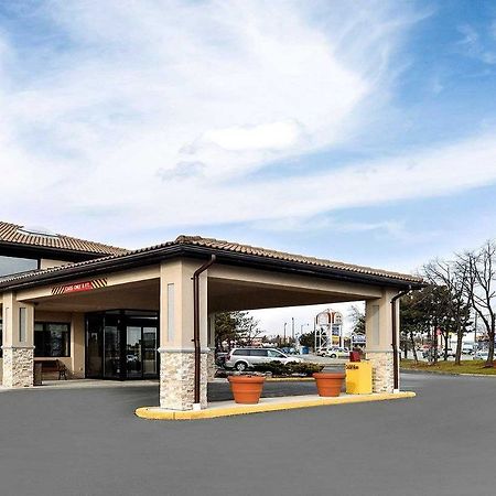 Comfort Inn Брамптън Екстериор снимка